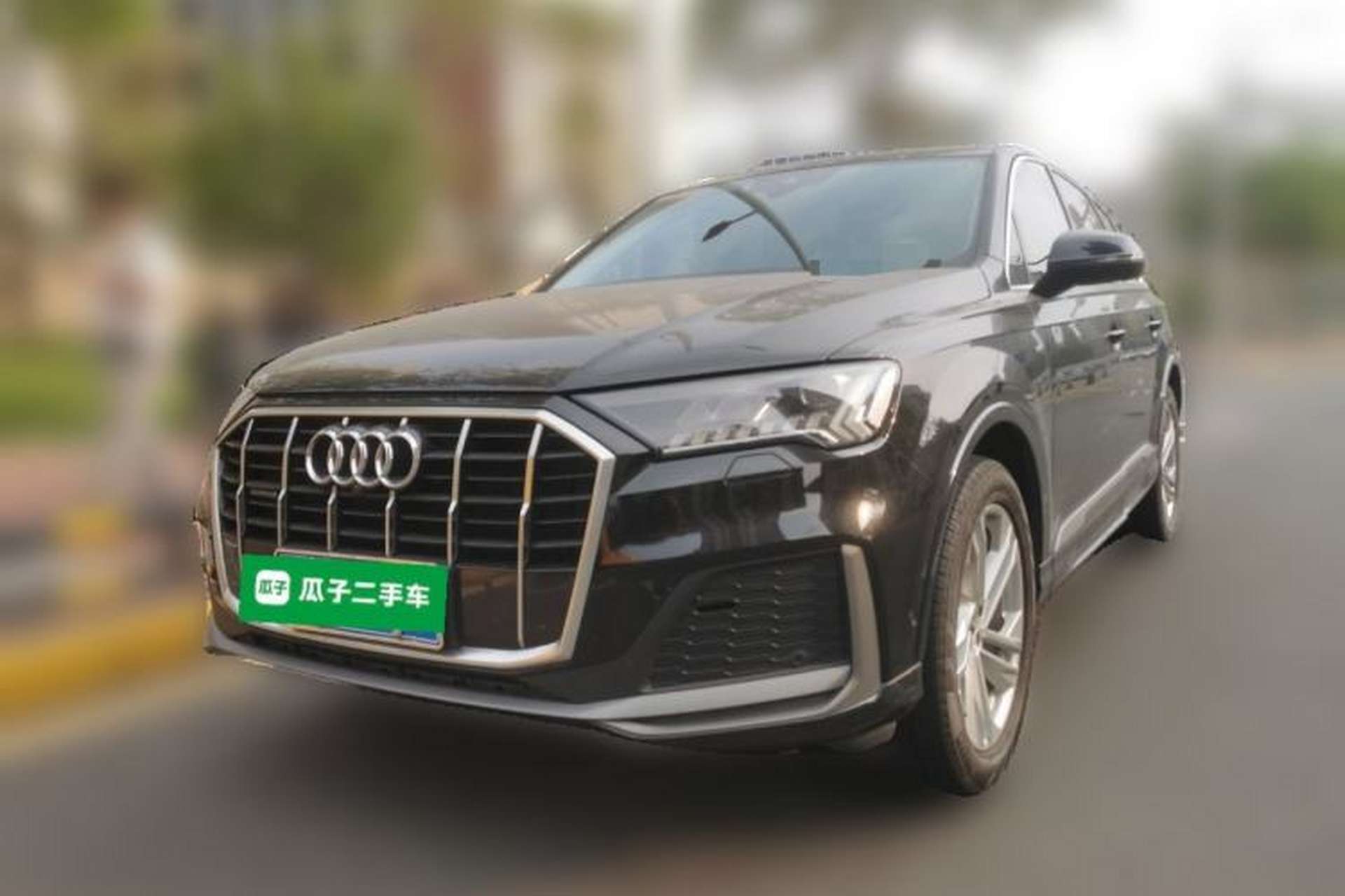 Used Audi Q7 2021 45 TFSI quattro S line Sport model Front Left 45 Deg