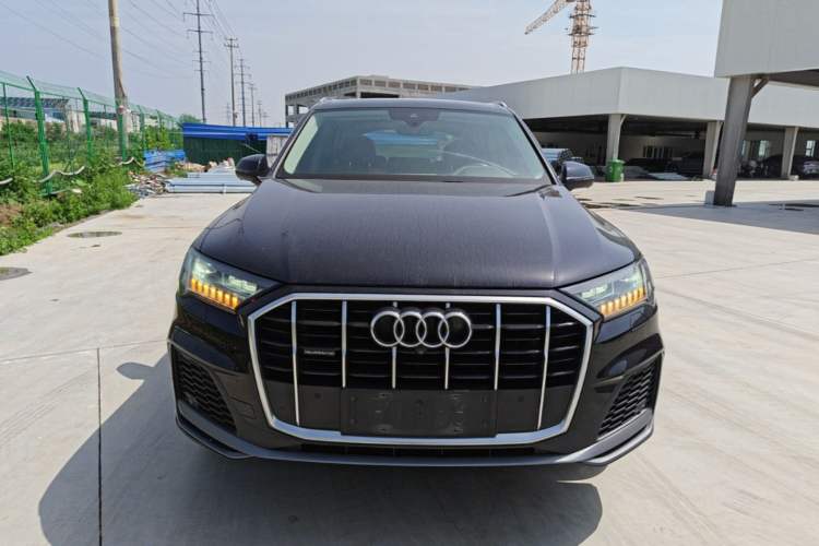 Used Audi Q7 2021 55 TFSI quattro S line Sport model Front