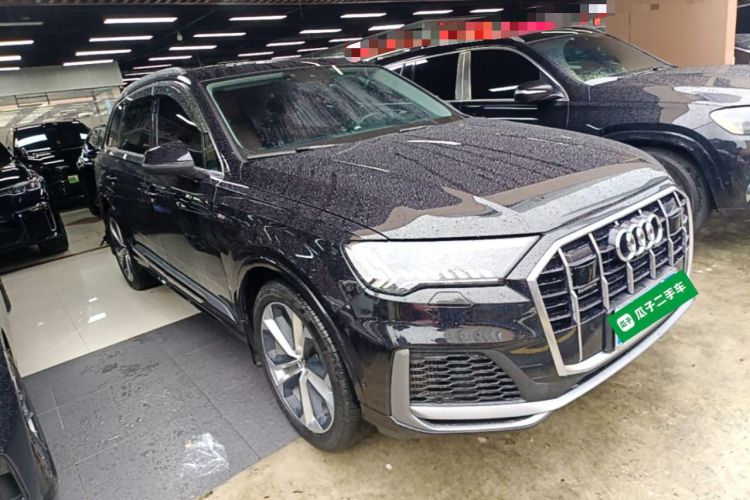 Used Audi Q7 2021 55 TFSI quattro S line Prestige Edition Front Right 45 Deg