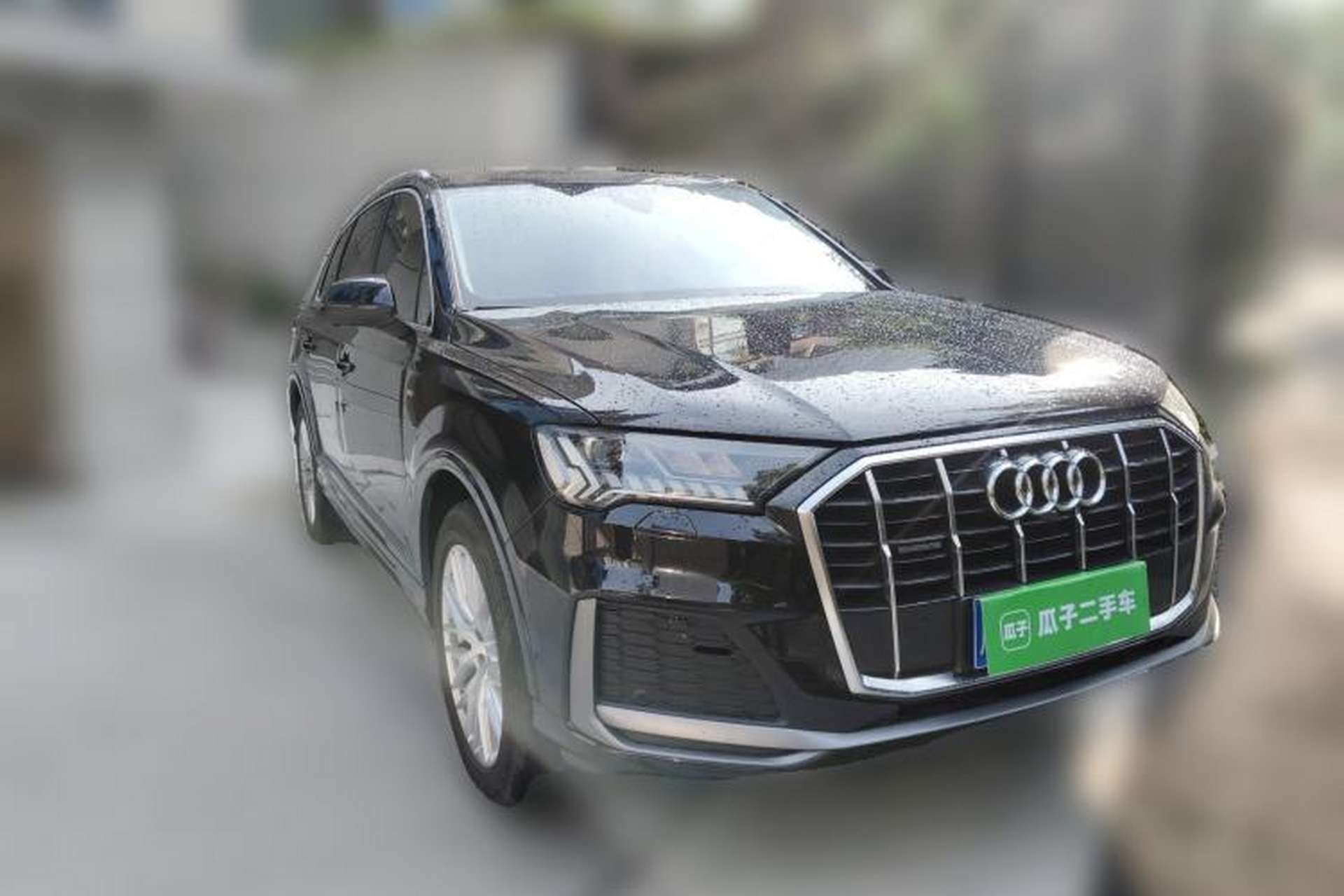 Used Audi Q7 2021 45 TFSI quattro S line Sport model Front Right 45 Deg