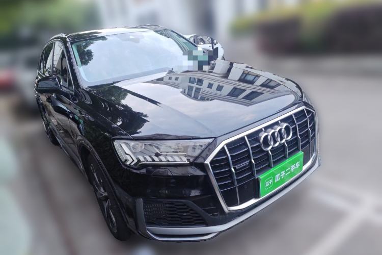 Used Audi Q7 2021 55 TFSI quattro S line Sport model Front Right 45 Deg