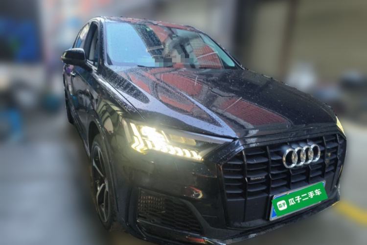 Used Audi Q7 2021 55 TFSI quattro S line Sport model Front Right 45 Deg