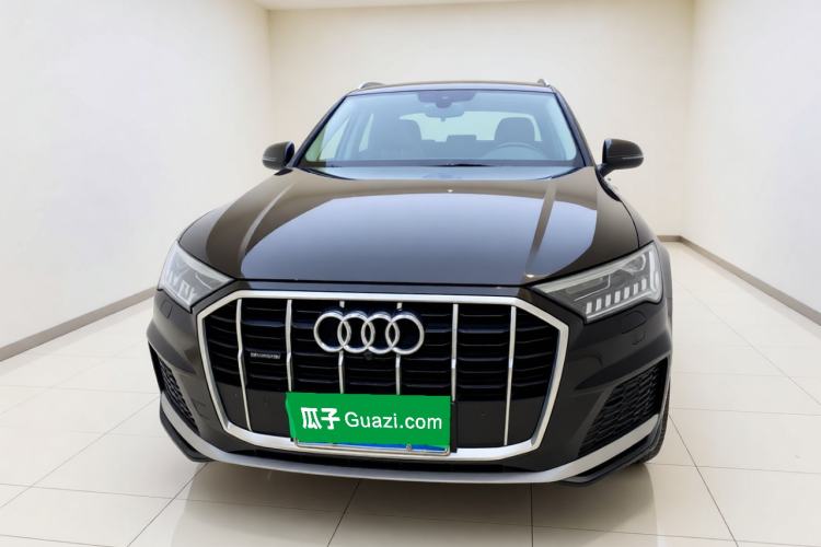 Used Audi Q7 2021 45 TFSI quattro S line Sport model Front