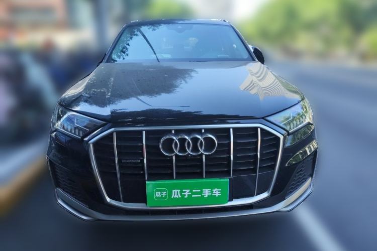 Used Audi Q7 2021 45 TFSI quattro S line Sport model Front