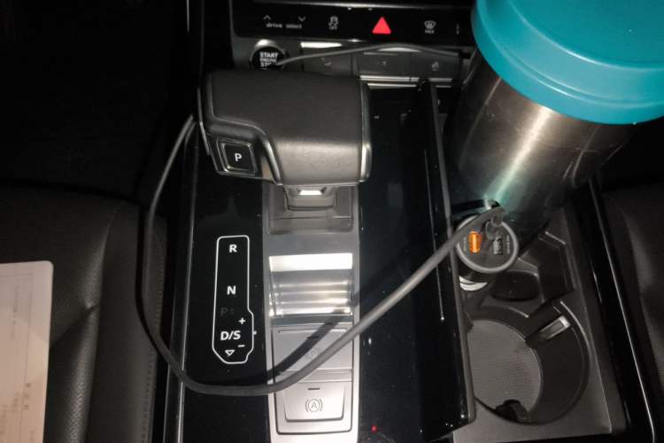 Used Audi Q7 2021 55 TFSI quattro S line Sport model Gear Lever
