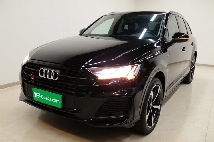 Used Audi Q7 2021 55 TFSI quattro S line Sport model Guazi used car, China used car export, Used car for sale, Used cars, Cheapest cars for sale