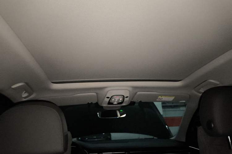 Used Audi Q7 2021 55 TFSI quattro S line Sport model Headliner