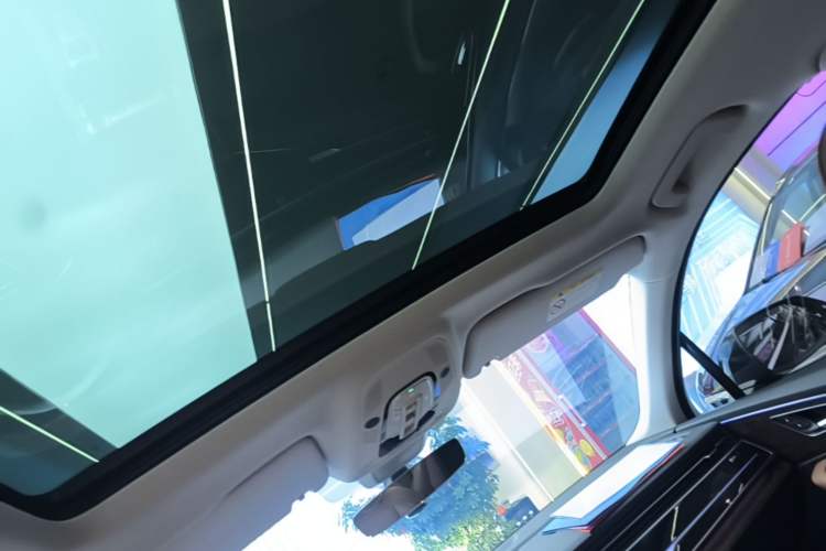 Used Audi Q7 2021 55 TFSI quattro S line Sport model Headliner