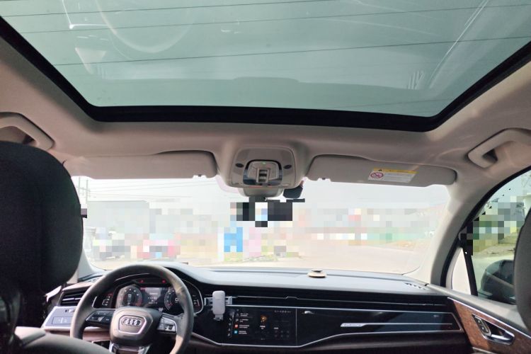 Used Audi Q7 2021 45 TFSI quattro S line Sport model Headliner