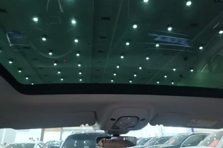 Used Audi Q7 2021 55 TFSI quattro S line Sport model Headliner