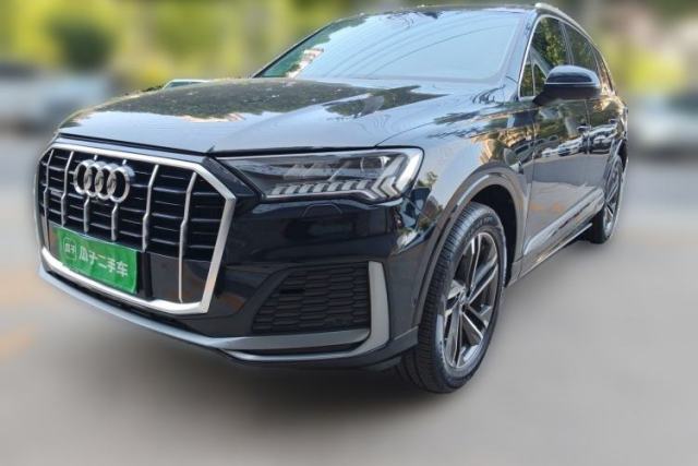 Used Audi Q7 2021 45 TFSI quattro S line Sport model