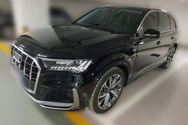 Used Audi Q7 2021 55 TFSI quattro S line Sport model