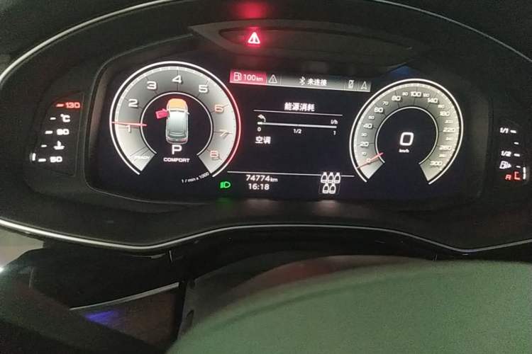Used Audi Q7 2021 55 TFSI quattro S line Sport model Instrument Cluster