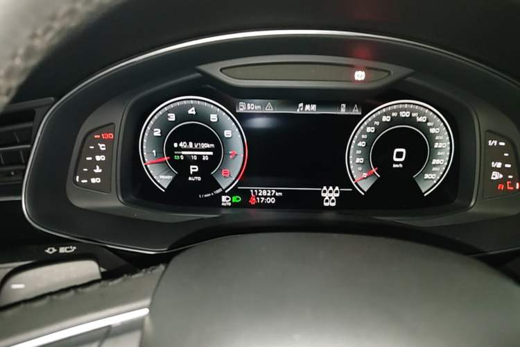 Used Audi Q7 2021 55 TFSI quattro S line Sport model Instrument Cluster
