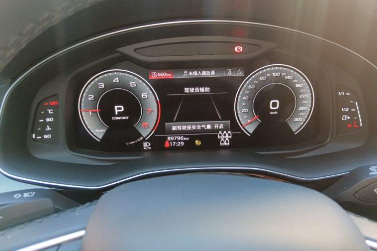 Used Audi Q7 2021 55 TFSI quattro S line Sport model Instrument Cluster
