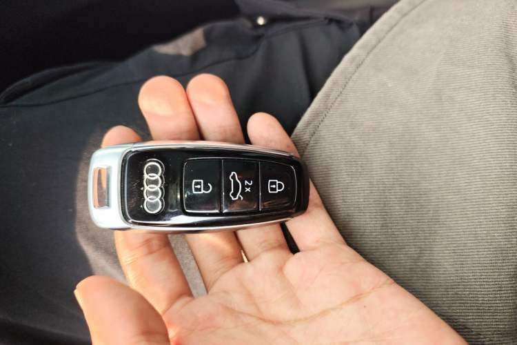Used Audi Q7 2021 45 TFSI quattro S line Sport model Interior 1