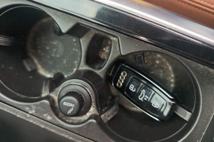 Used Audi Q7 2021 55 TFSI quattro S line Sport model Interior 1