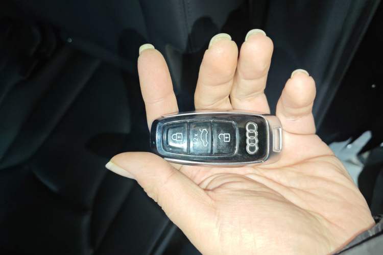 Used Audi Q7 2021 55 TFSI quattro S line Sport model Interior 1