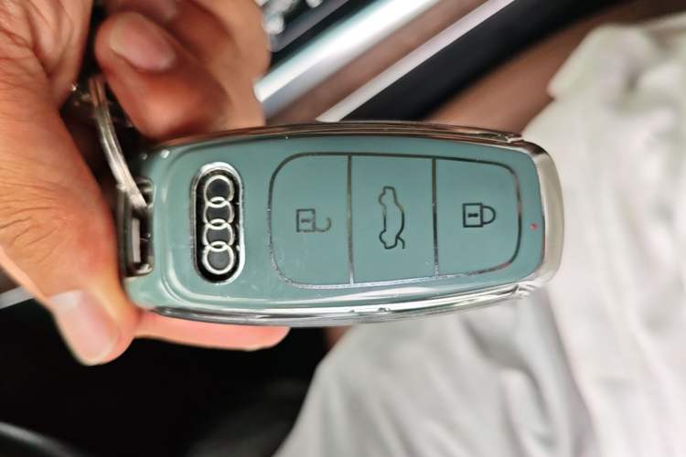 Used Audi Q7 2021 45 TFSI quattro S line Sport model Interior 1