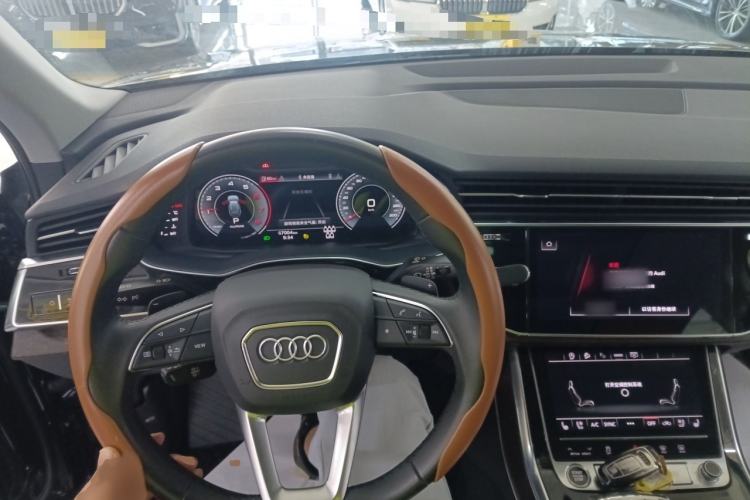Used Audi Q7 2021 55 TFSI quattro S line Sport model Interior 2