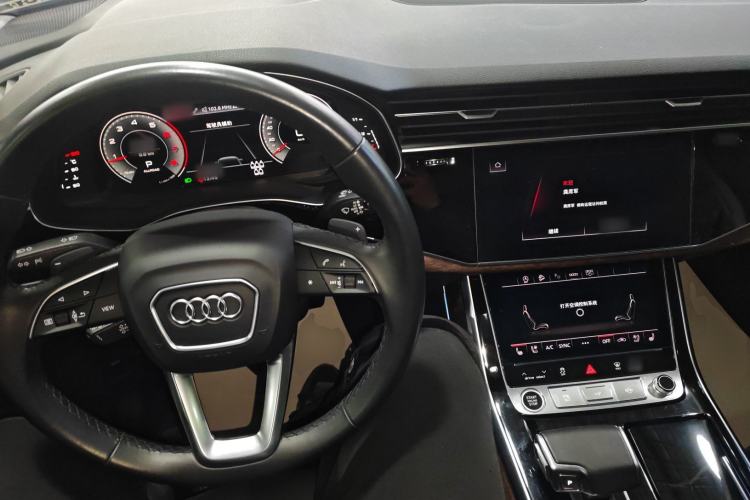 Used Audi Q7 2021 55 TFSI quattro S line Sport model Interior 2