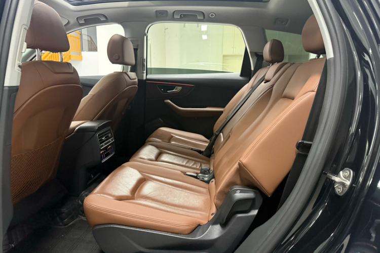 Used Audi Q7 2021 55 TFSI quattro S line Sport model Interior 4