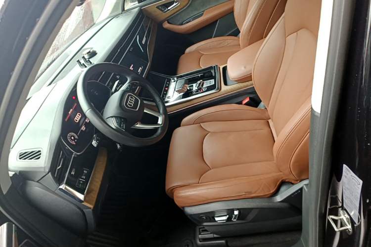 Used Audi Q7 2021 55 TFSI quattro S line Prestige Edition Left Front Seat