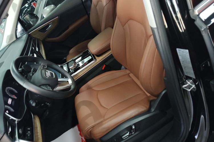 Used Audi Q7 2021 55 TFSI quattro S line Prestige Edition Left Front Seat