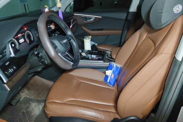 Used Audi Q7 2021 45 TFSI quattro S line Luxury Edition Left Front Seat
