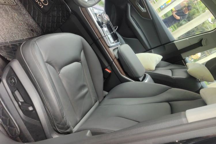 Used Audi Q7 2021 45 TFSI quattro S line Sport model Left Front Seat