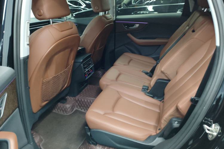 Used Audi Q7 2021 55 TFSI quattro S line Sport model Left Rear Seat