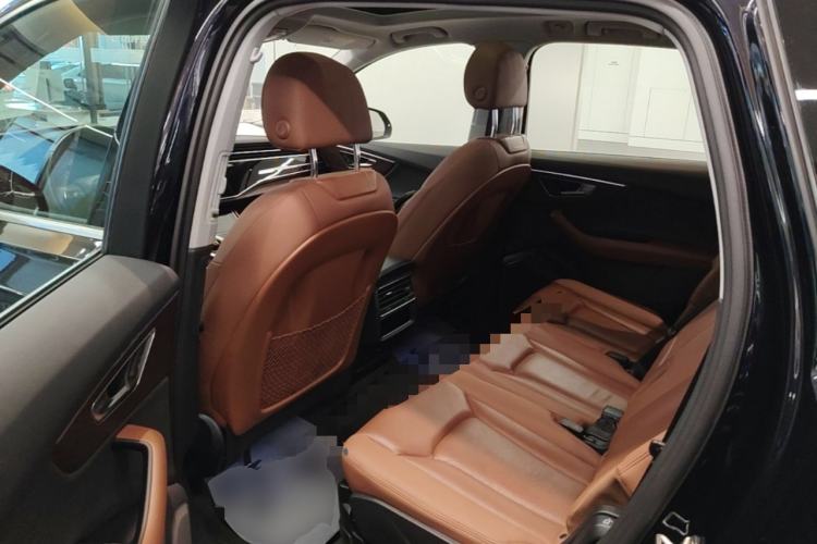 Used Audi Q7 2021 55 TFSI quattro S line Sport model Left Rear Seat