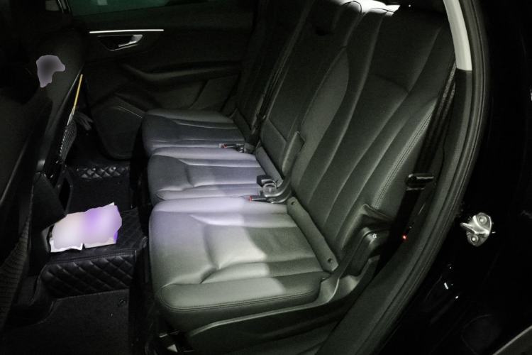 Used Audi Q7 2021 55 TFSI quattro S line Sport model Left Rear Seat