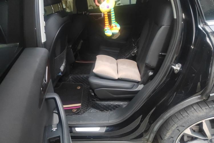Used Audi Q7 2021 55 TFSI quattro S line Sport model Left Rear Seat