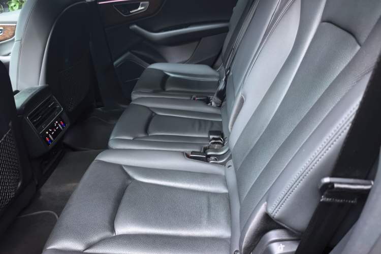 Used Audi Q7 2021 55 TFSI quattro S line Sport model Left Rear Seat