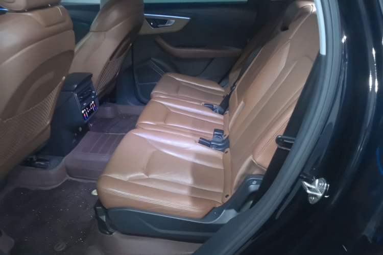 Used Audi Q7 2021 55 TFSI quattro S line Prestige Edition Left Rear Seat