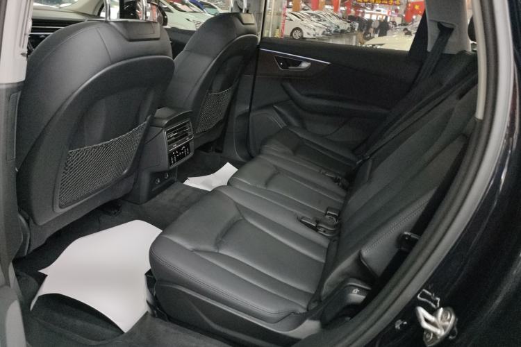 Used Audi Q7 2021 55 TFSI quattro S line Sport model Left Rear Seat