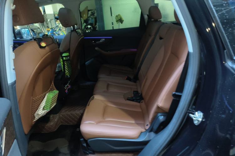 Used Audi Q7 2021 55 TFSI quattro S line Sport model Left Rear Seat