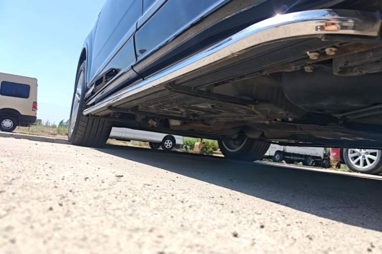 Used Audi Q7 2021 45 TFSI quattro S line Sport model Left Side Sill