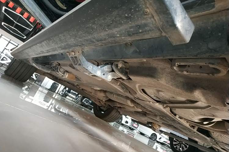 Used Audi Q7 2021 55 TFSI quattro S line Sport model Left Side Sill