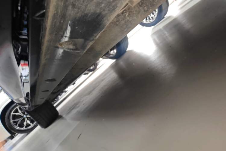 Used Audi Q7 2021 55 TFSI quattro S line Prestige Edition Left Side Sill