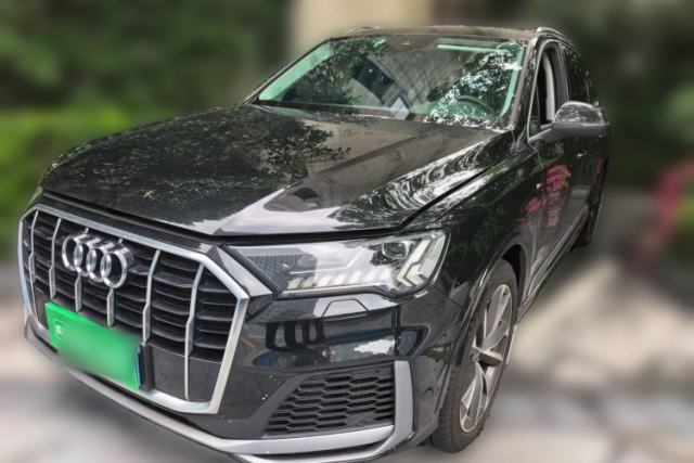 Used Audi Q7 2021 55 TFSI quattro S line Sport model