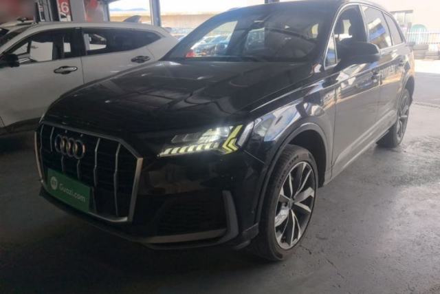 Used Audi Q7 2021 55 TFSI quattro S line Sport model