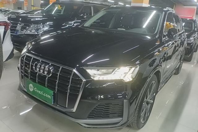 Used Audi Q7 2021 55 TFSI quattro S line Sport model