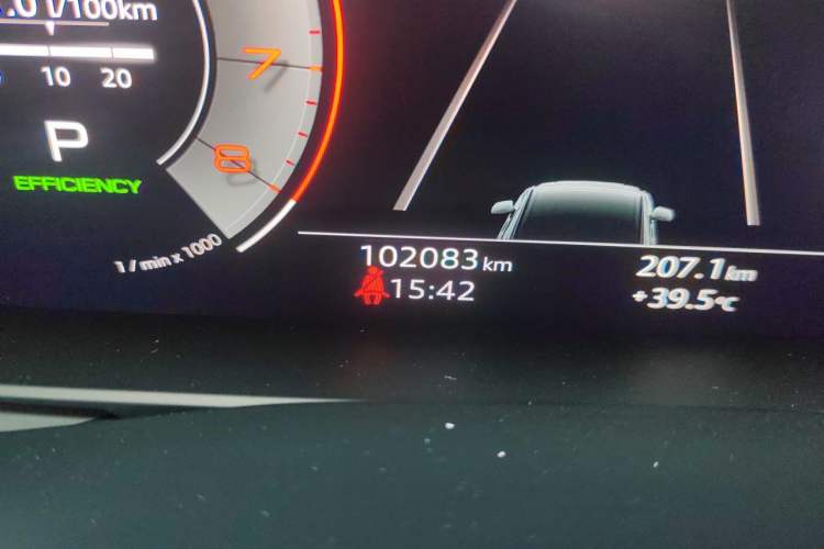 Used Audi Q7 2021 55 TFSI quattro S line Sport model Odometer Close Up