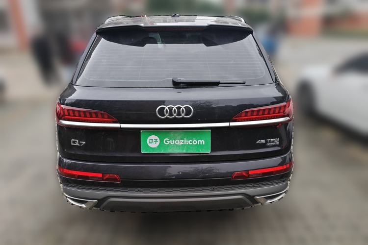 Used Audi Q7 2021 45 TFSI quattro S line Sport model Rear