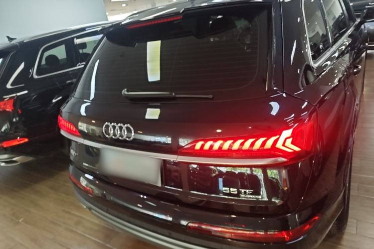 Used Audi Q7 2021 55 TFSI quattro S line Sport model Rear