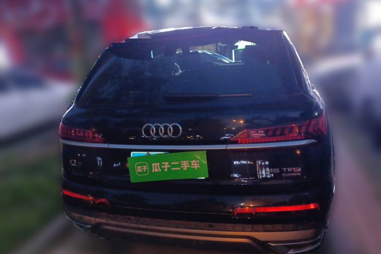 Used Audi Q7 2021 45 TFSI quattro S line Sport model Rear