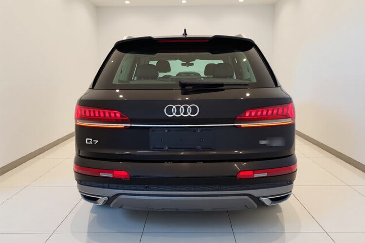 Used Audi Q7 2021 55 TFSI quattro S line Sport model Rear