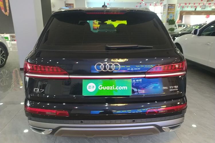 Used Audi Q7 2021 55 TFSI quattro S line Sport model Rear